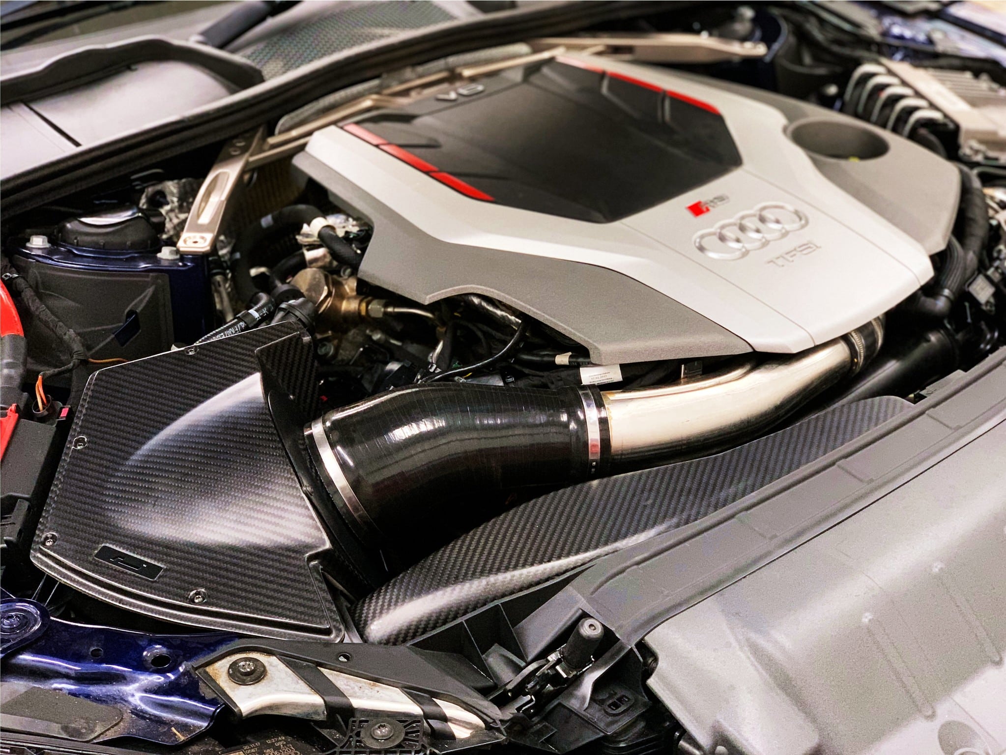 Racingline Carbon Fibre Air Intake System RS4/RS5 (B9) 2.9 V6 TFSI – VWR1241RS4